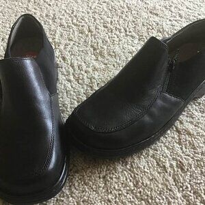 Covington Shane Black Leather Shoes Size 6.5 BRAND NEW